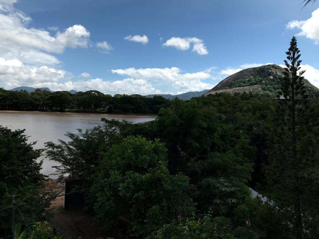 Lake View Дамбулла Екстер'єр фото
